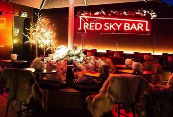 Radisson RED Sky Bar